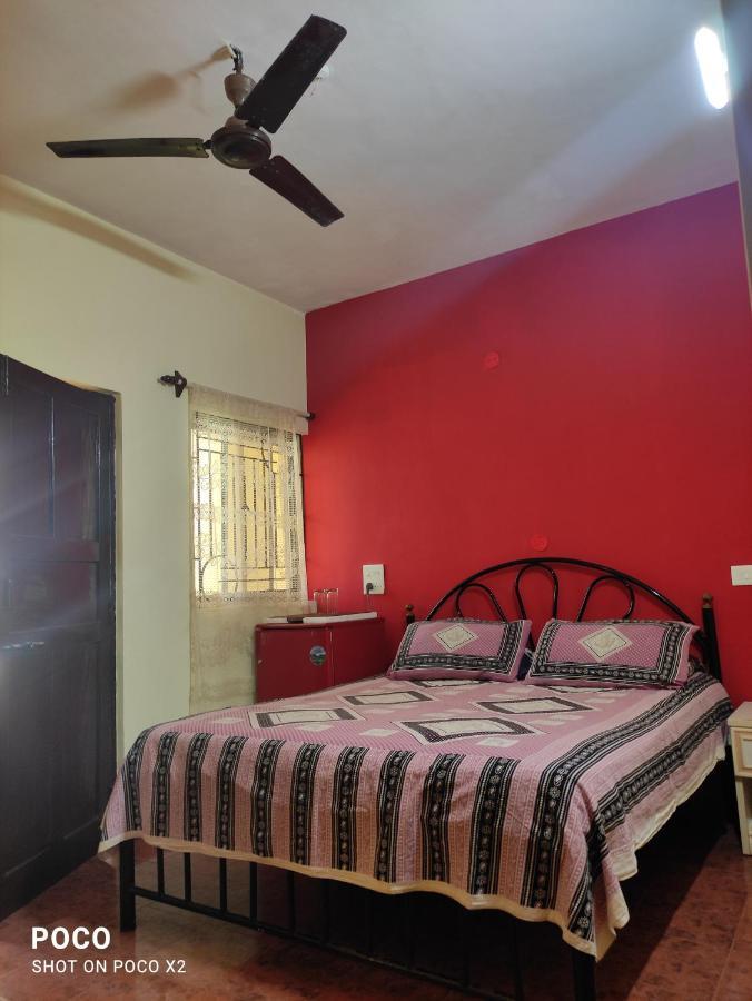 Monte Villa Guest House Кандолим Экстерьер фото
