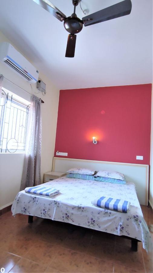 Monte Villa Guest House Кандолим Экстерьер фото